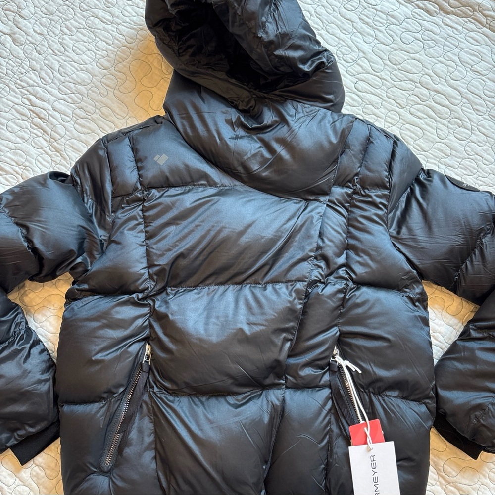 Obermeyer youth size medium Black Puffer‎ Jacket